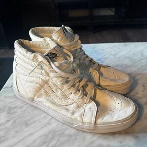 Vans Sk8 Hi White High-Tops